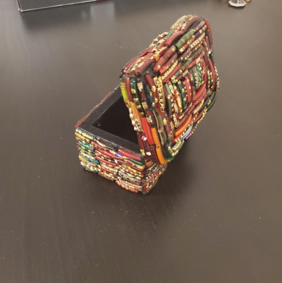 Jewelry/trinket box - Picture 2 of 3